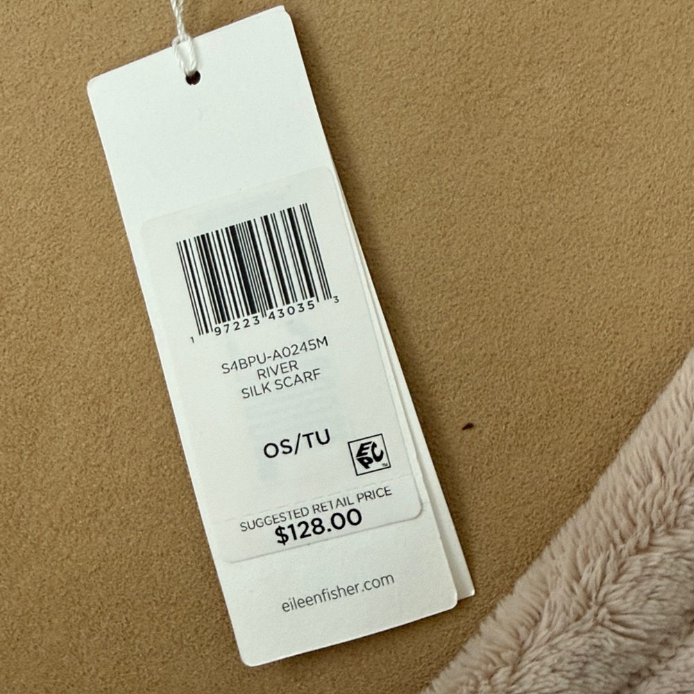 Eileen Fisher scarf - Picture 2 of 5